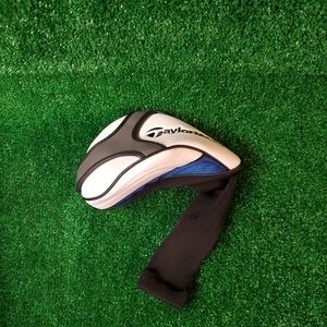 Taylormade golf club head cover